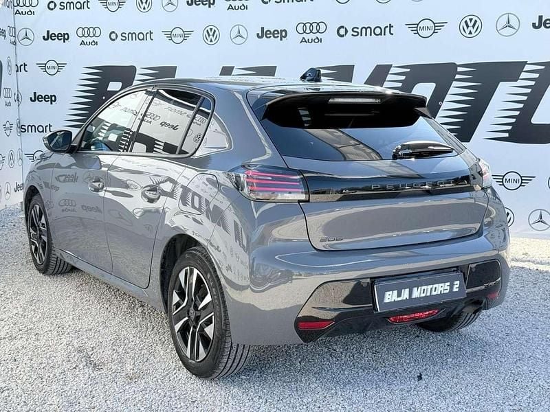 Usata Peugeot 208 Allure 101 CV (74 kW) 2025 Grigio Utilitaria