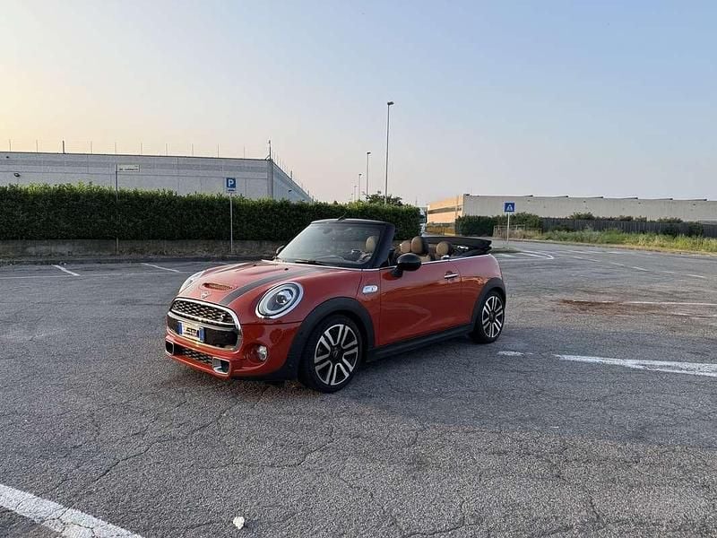 Usata Mini Cooper S Cabriolet Hype 192 CV (141 kW) 2019 Cabrio