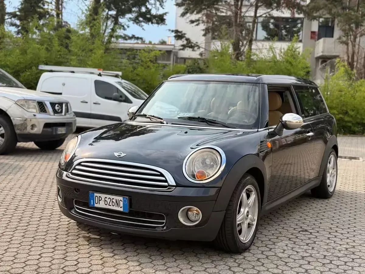 Usata Mini Cooper Clubman Chili 120 CV (88 kW) 2008 Nero Station wagon