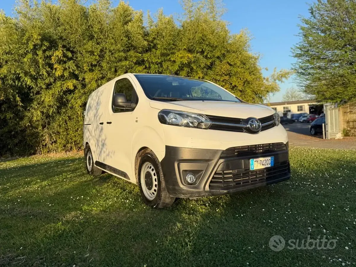 Brugt Toyota Proace Comfort 115 HK (84 kW) 2018 Hvid MPV