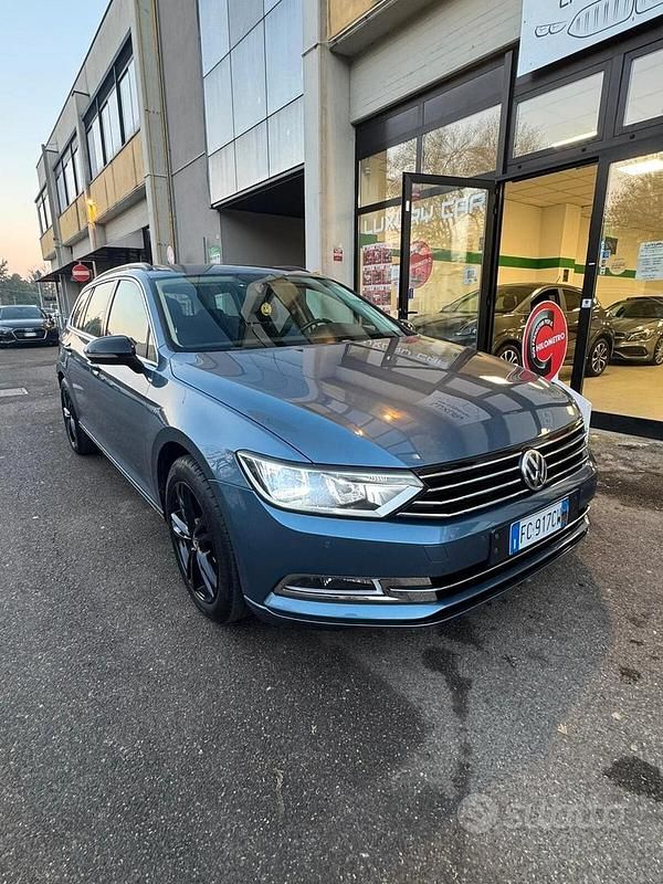 Blu Usata 2015 VW Passat Executive Station wagon | 13.000 € (Buon prezzo) - Immagine 1/4