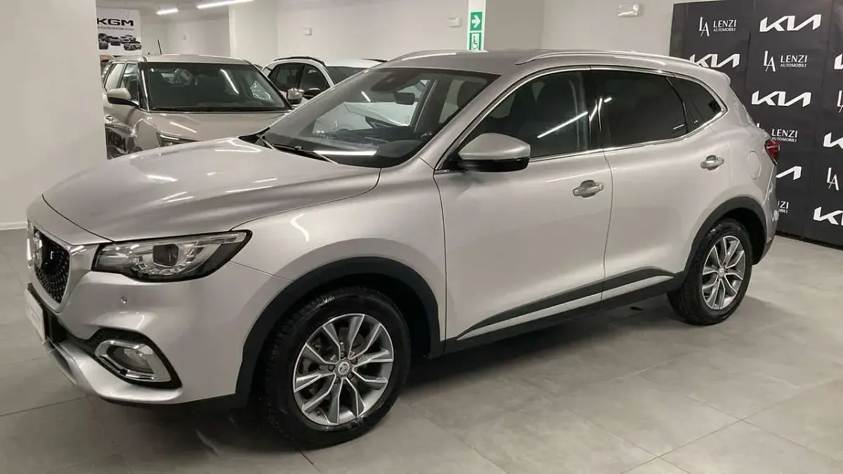 Usata MG HS Luxury 162 CV (119 kW) 2023 Argento SUV