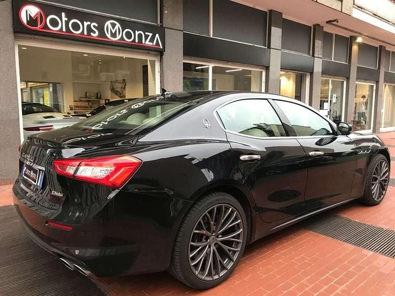 Usata Maserati Ghibli GranLusso 250 CV (183 kW) 2019 Nero Berlina