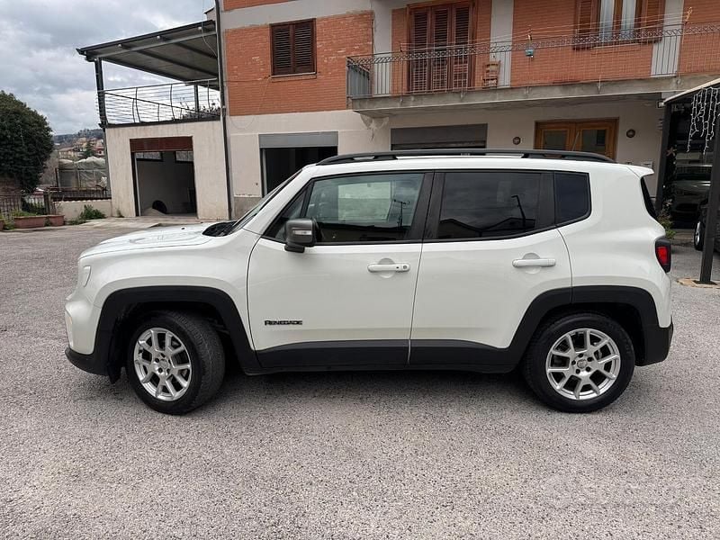 Usata Jeep Renegade Limited 120 CV (88 kW) 2019 Bianco SUV