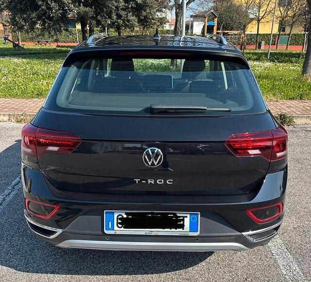 Usata VW T-Roc Style 110 CV (80 kW) 2023 Nero SUV