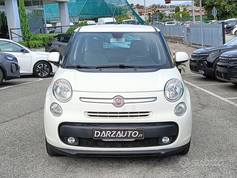 Usado Fiat 500L Pop Star 120 CV (88 kW) 2016 Blanco Monovolumen
