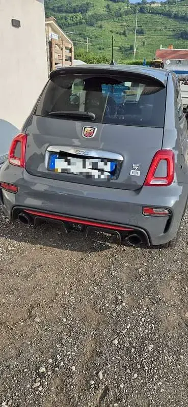 Usata Abarth 695 165 CV (121 kW) 2019 Utilitaria