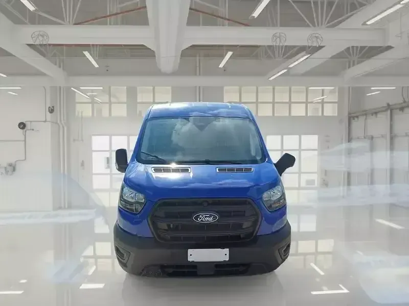 Usata Ford Transit Trend 129 CV (94 kW) 2024 Blu Furgone