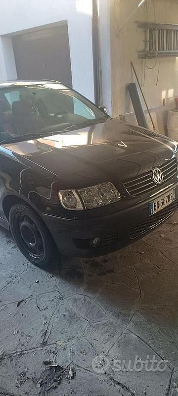 Occasion VW Polo Comfortline 60 ch (44 kW) 2001 Noir Berline