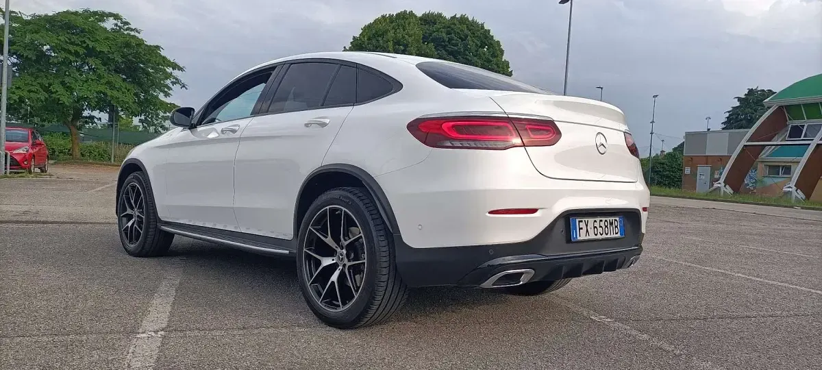Usata Mercedes GLC200 Premium 163 CV (119 kW) 2020 SUV