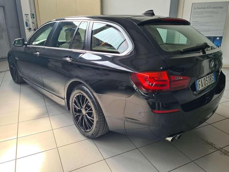 Usata BMW 520 190 CV (139 kW) 2015 Nero Station wagon