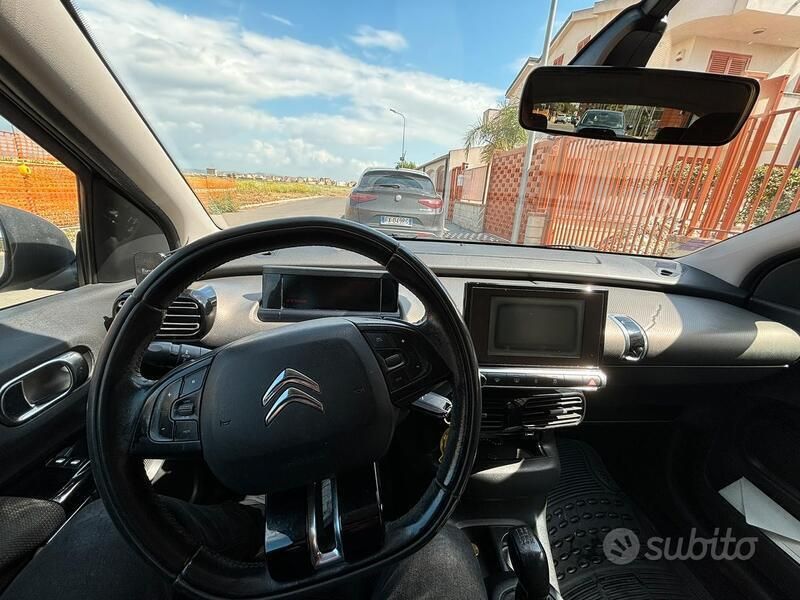 Usata Citroën C4 Cactus 92 CV (67 kW) 2016 Grigio Utilitaria