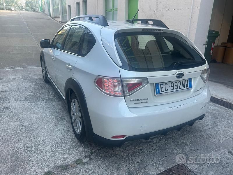 Usata Subaru Impreza Trend 150 CV (110 kW) 2010 Bianco Berlina