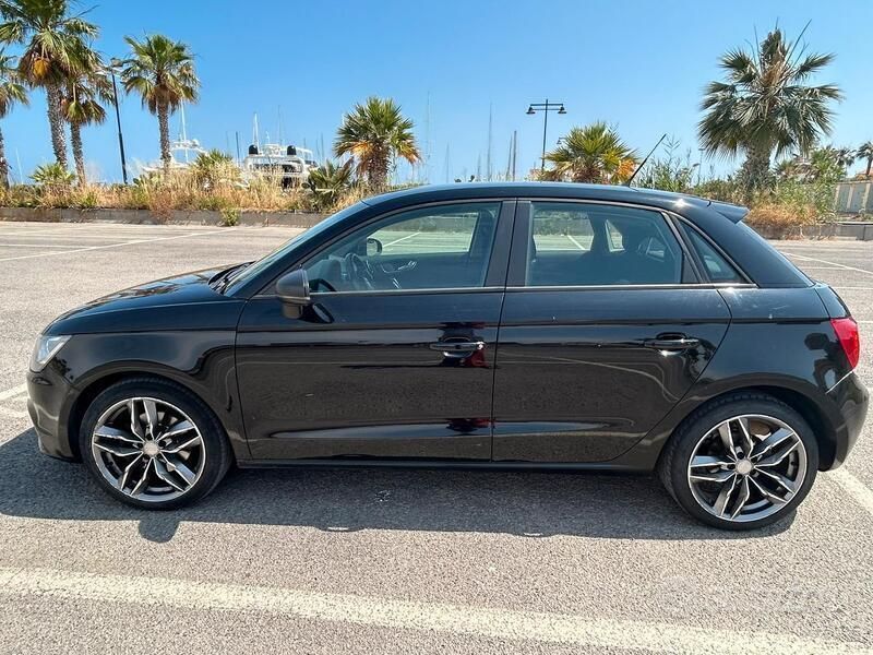 Usata Audi A1 116 CV (85 kW) 2012 Nero Utilitaria