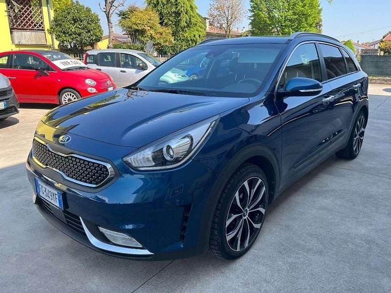 Usata Kia Niro 105 CV (77 kW) 2017 Blu SUV