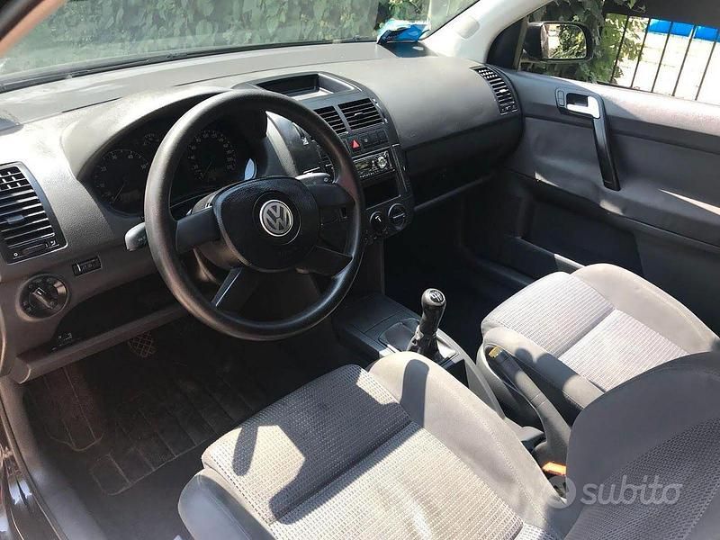 Occasion VW Polo 64 ch (47 kW) 2003 Noir Citadine