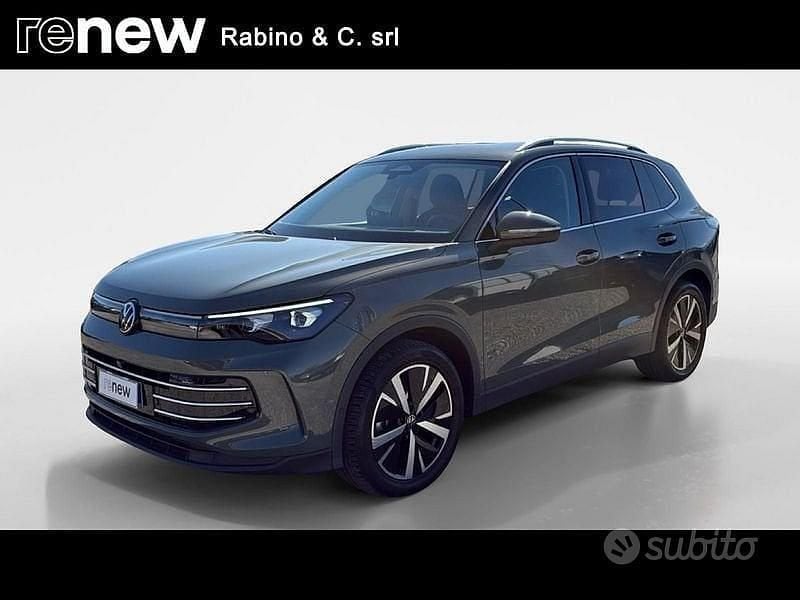 Usata VW Tiguan Elegance 204 CV (150 kW) 2024 Verde SUV