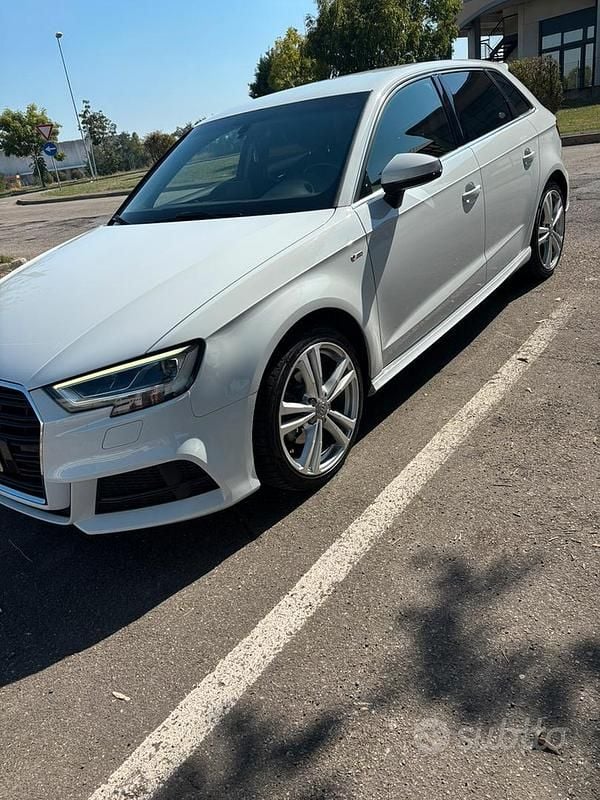 Usata Audi A3 S-Line 116 CV (85 kW) 2019 Bianco Berlina