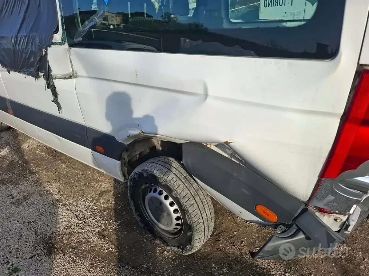 Usata VW Crafter 136 CV (100 kW) 2014 Nero Furgone
