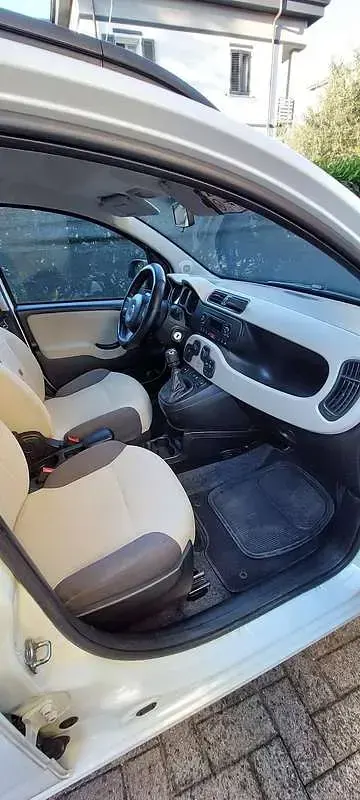 Usata Fiat Panda Pop 80 CV (58 kW) 2015 Bianco Utilitaria
