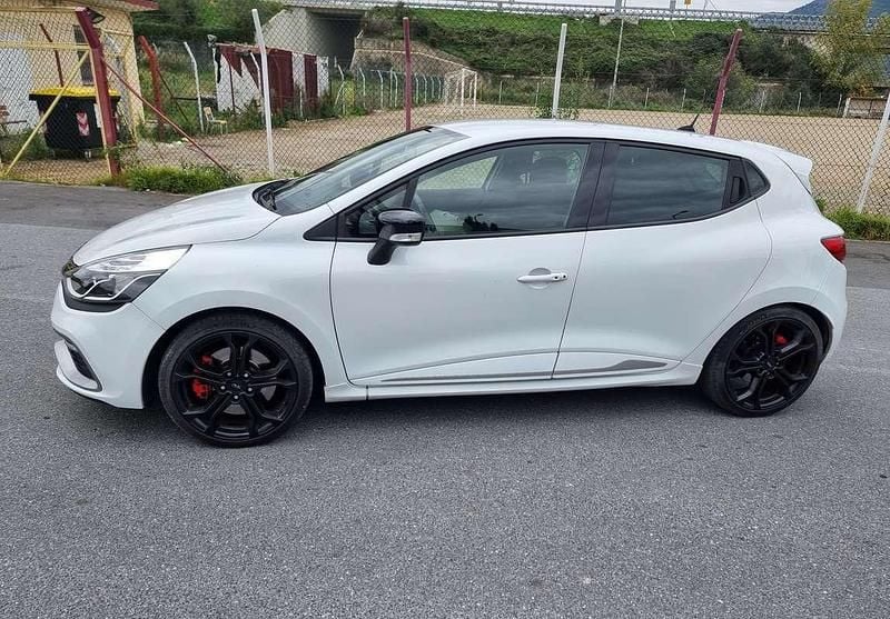 Usata Renault Clio IV R.S. 200 CV (147 kW) 2013 Bianco Berlina