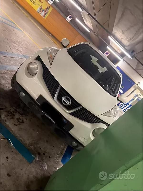 Usata Nissan Juke 110 CV (80 kW) 2012 Bianco SUV