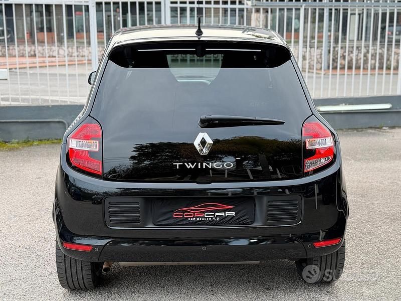 Usata Renault Twingo Cosmic 71 CV (52 kW) 2019 Nero Utilitaria