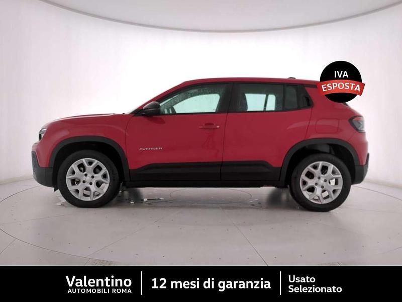 Usata Jeep Avenger Altitude 101 CV (74 kW) 2024 Rosso SUV