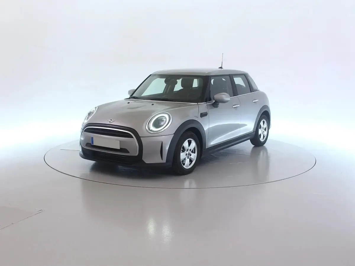 Usata Mini Cooper Essential 136 CV (100 kW) 2023 Melting silv Utilitaria