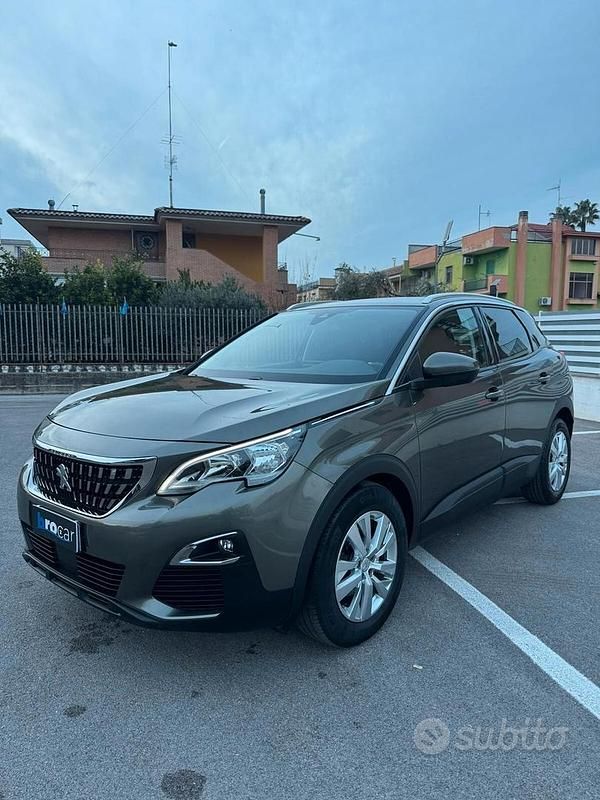 Usata Peugeot 3008 Allure 130 CV (95 kW) 2020 Grigio SUV