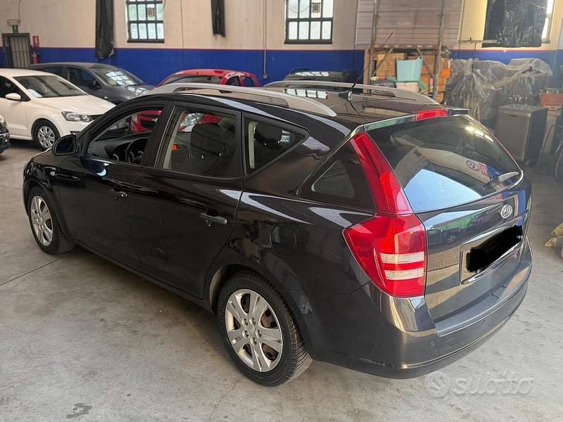 Usata Kia Ceed GT LX 90 CV (66 kW) 2009 Nero Station wagon