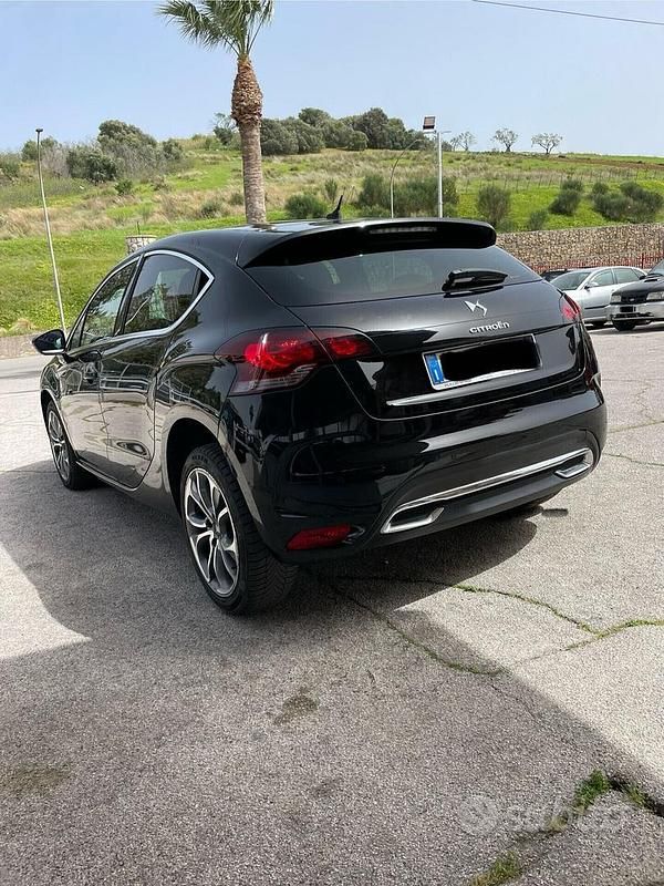Usata DS Automobiles DS4 Chic 114 CV (83 kW) 2014 Nero Berlina