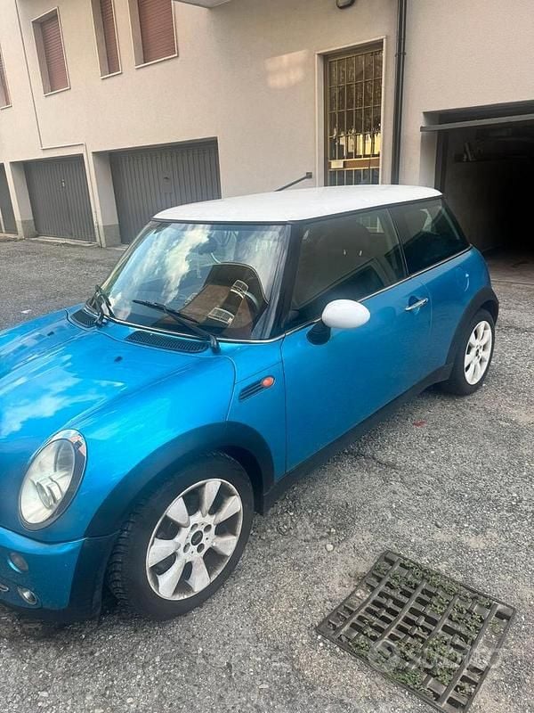 Usata Mini Cooper 2005 Blu Utilitaria