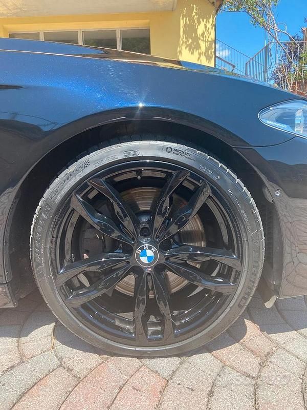 Usata BMW 550 M Performance 381 CV (280 kW) 2015 Blu Station wagon