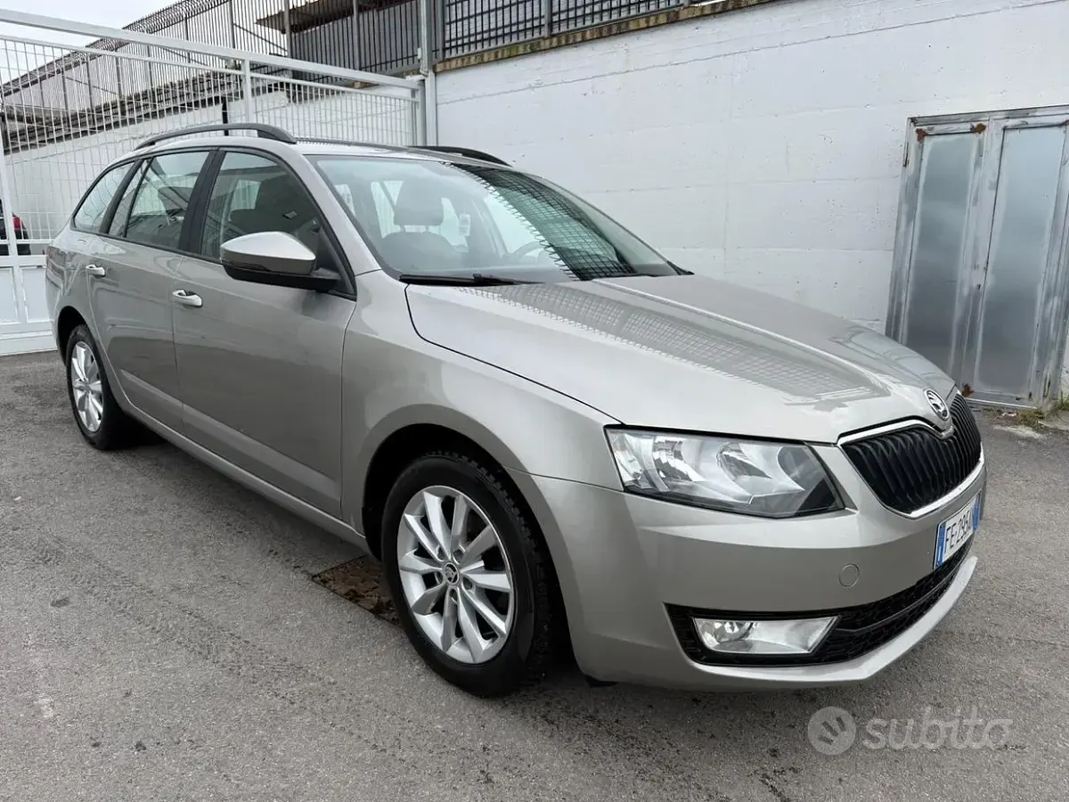 Usata Skoda Octavia 90 CV (66 kW) 2016 Grigio Station wagon