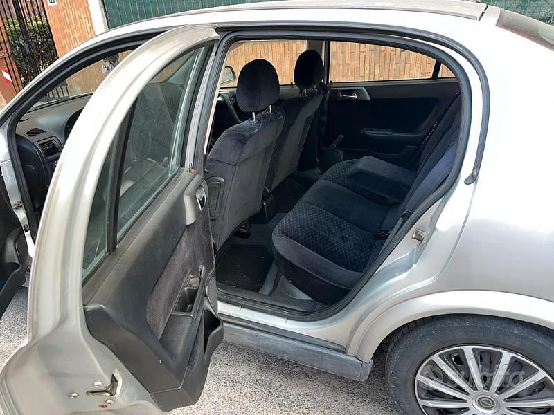 Usata Opel Astra 1999 Grigio Berlina