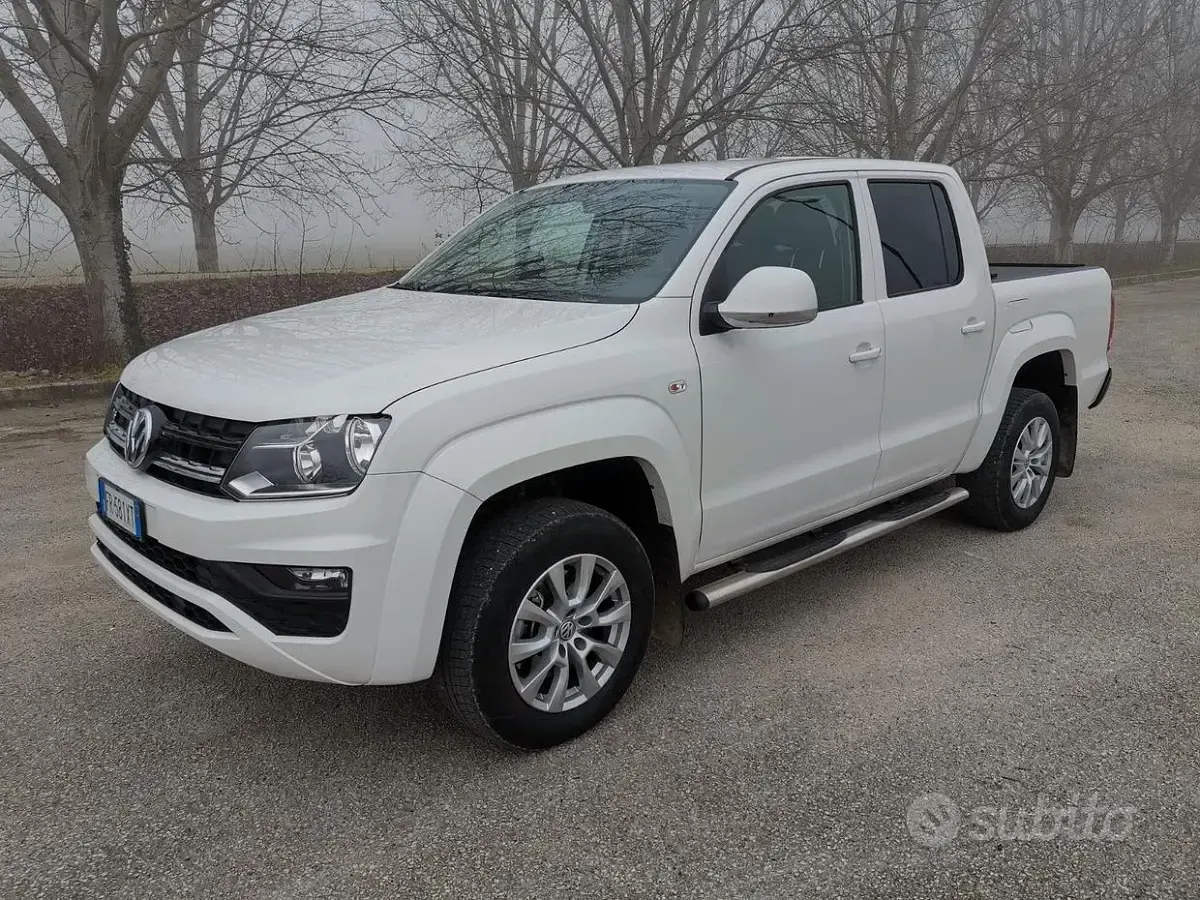 Usata VW Amarok Comfortline 204 CV (150 kW) 2018 Bianco Pick-up