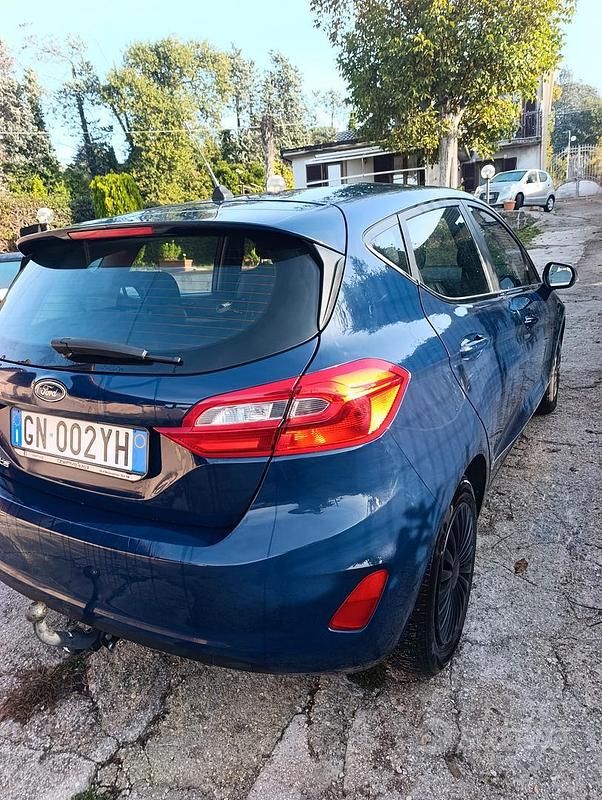 Usata Ford Fiesta 2019 Blu Utilitaria