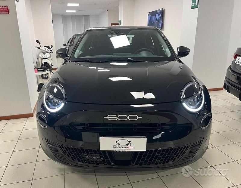Nero Usata 2025 Fiat 600 Station wagon | 21.999 € - Immagine 1/4
