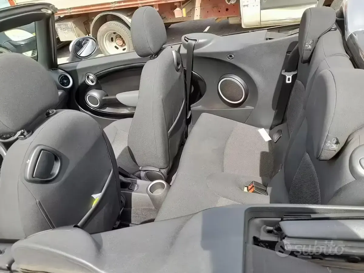 Usata Mini Cooper 2011 Bianco Utilitaria
