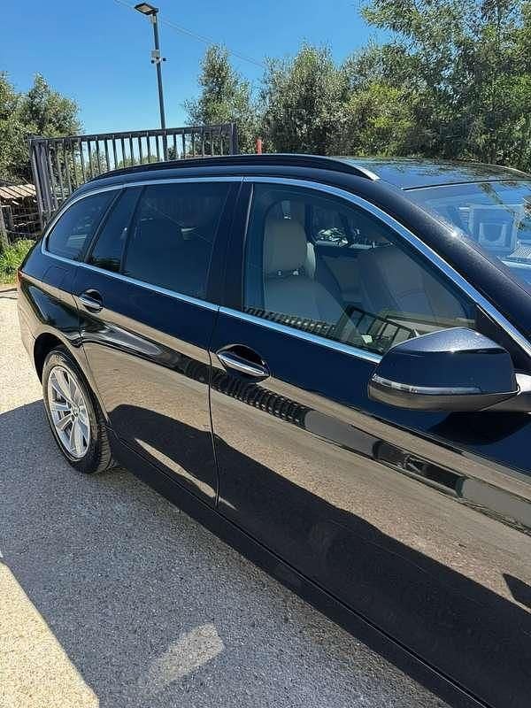 Usata BMW 520 190 CV (139 kW) 2017 Nero Station wagon