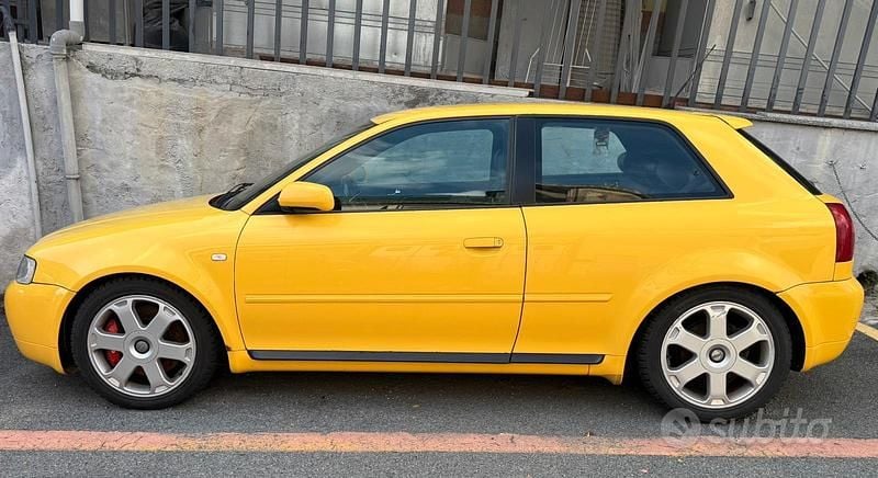 Usata Audi S3 210 CV (154 kW) 1999 Giallo Utilitaria