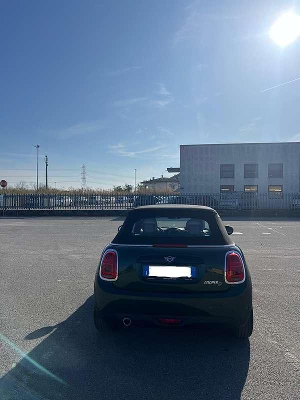 Usata Mini Cooper D Cabriolet Hype 116 CV (85 kW) 2018 Cabrio