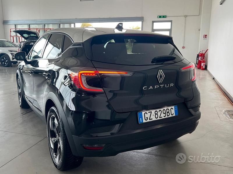 Usata Renault Captur Techno 91 CV (66 kW) 2025 Nero SUV