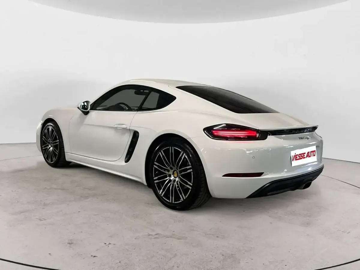 Usata Porsche Cayman 299 CV (219 kW) 2017 Bianco Coupé