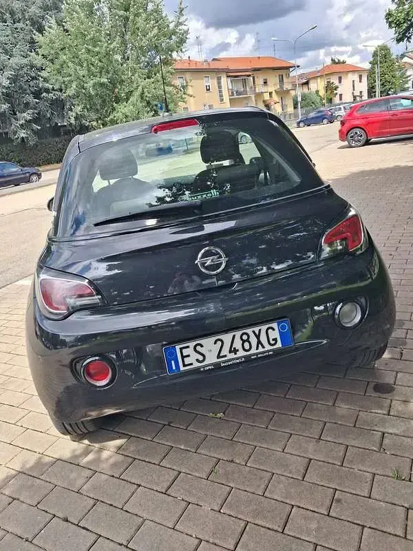 Usata Opel Adam 69 CV (50 kW) 2013 Nero Utilitaria