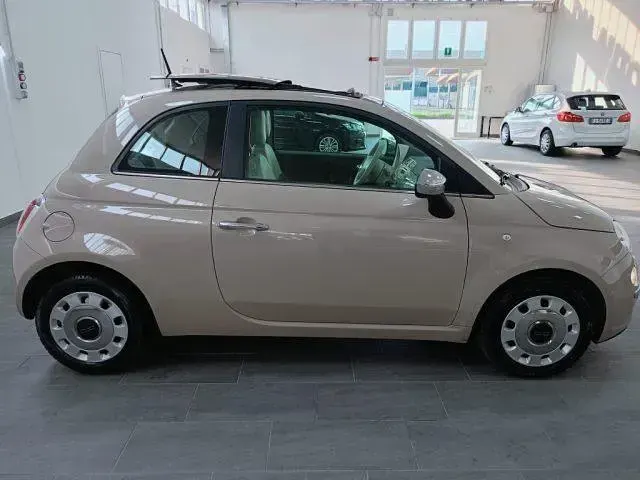 Usata Fiat 500 Lounge 69 CV (50 kW) 2013 Beige Utilitaria