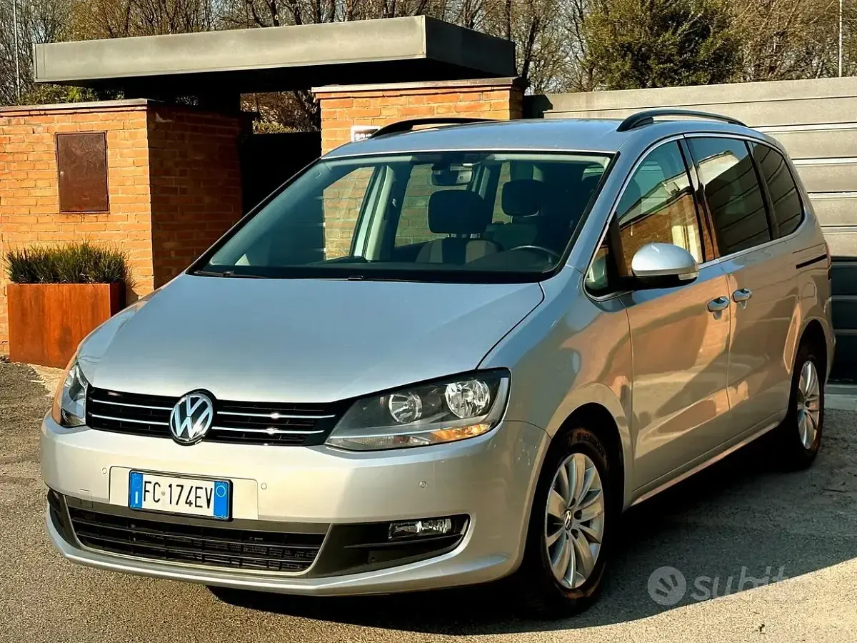 Usata VW Sharan 150 CV (110 kW) 2016 Grigio Monovolume