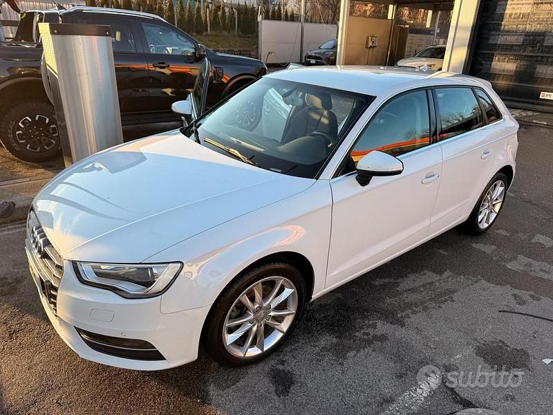Usata Audi A3 Attraction 110 CV (80 kW) 2015 Bianco