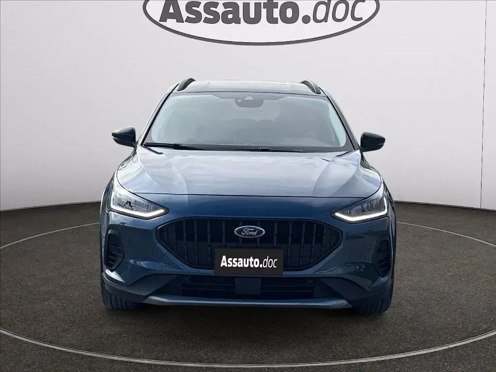 Usata Ford Focus Active 125 CV (91 kW) 2022 Blu SUV